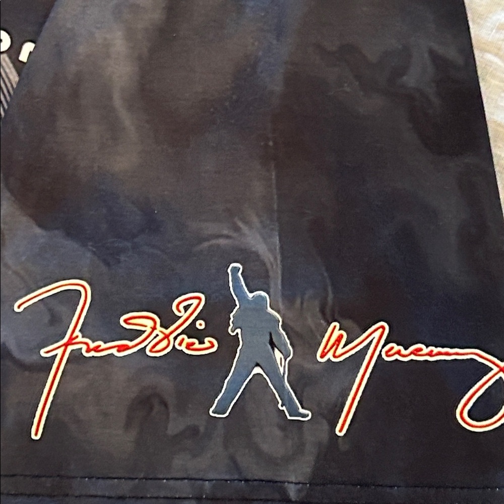 Legend Freddie Mercury “Don’t stop me now “ T-shirt dress - Picture 2 of 8